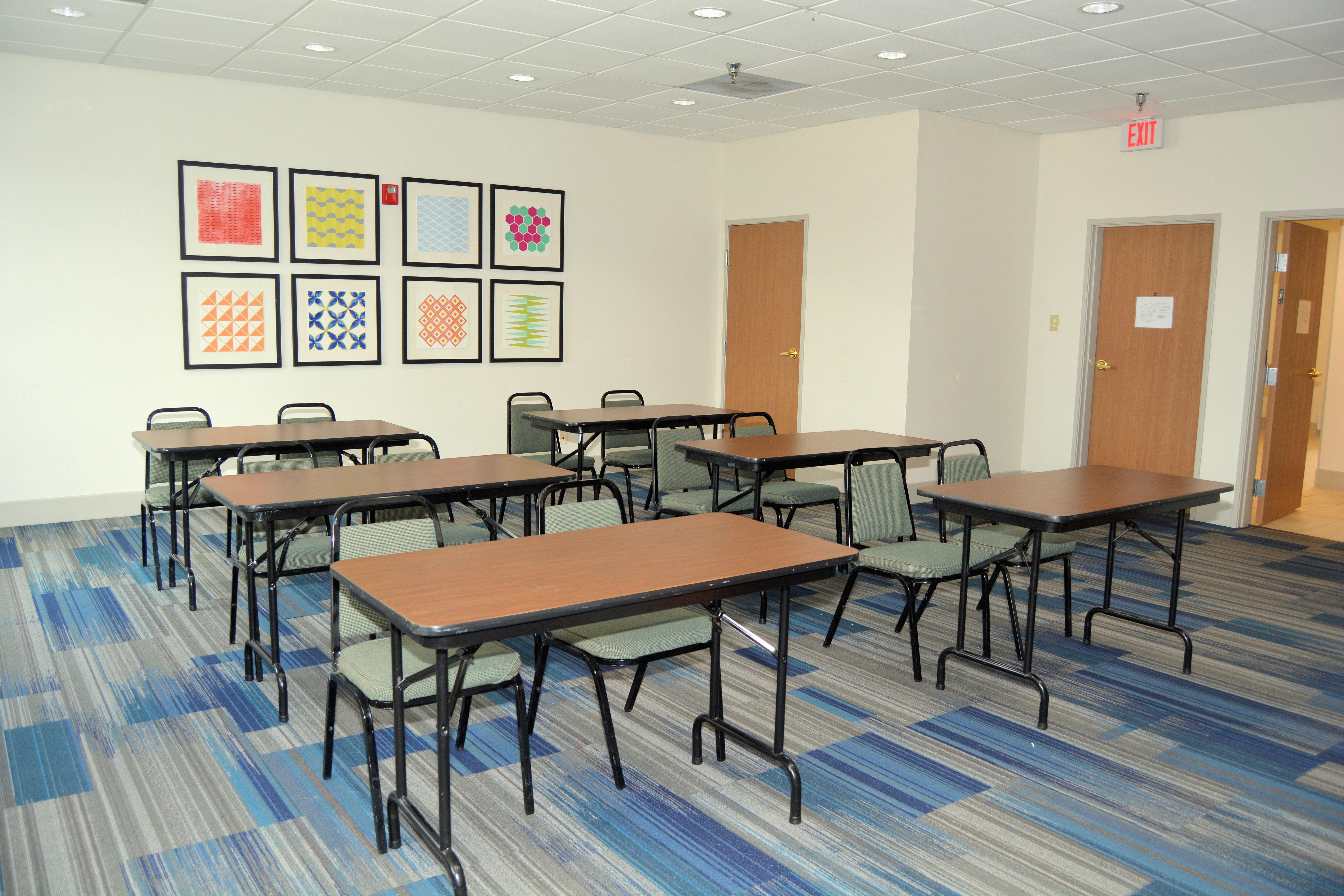 Holiday Inn Express Hotel And Suites Abilene By Ihg Ngoại thất bức ảnh